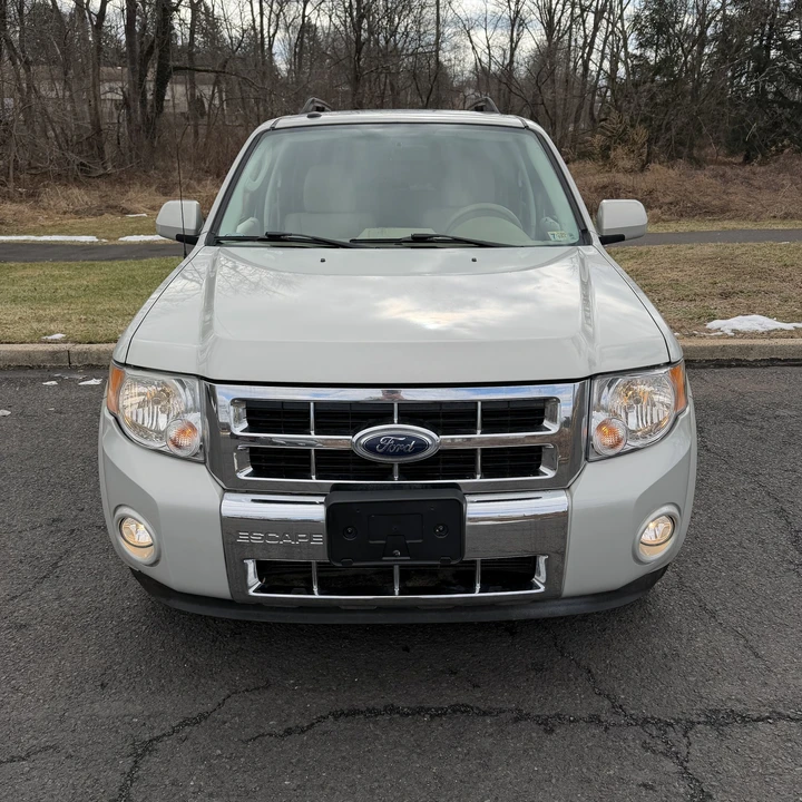 2009 Ford Escape - Image 11 of 21