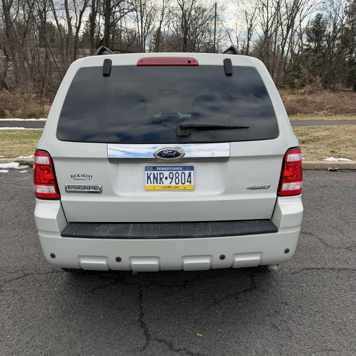 2009 Ford Escape - Image 5 of 21