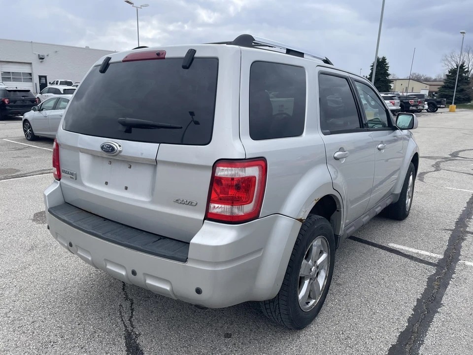 2009 Ford Escape - Image 8 of 21