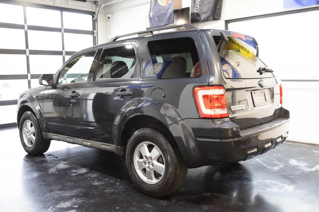2009 Ford Escape - Image 8 of 21