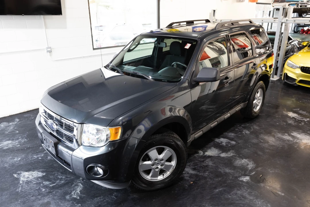 2009 Ford Escape - Image 2 of 21