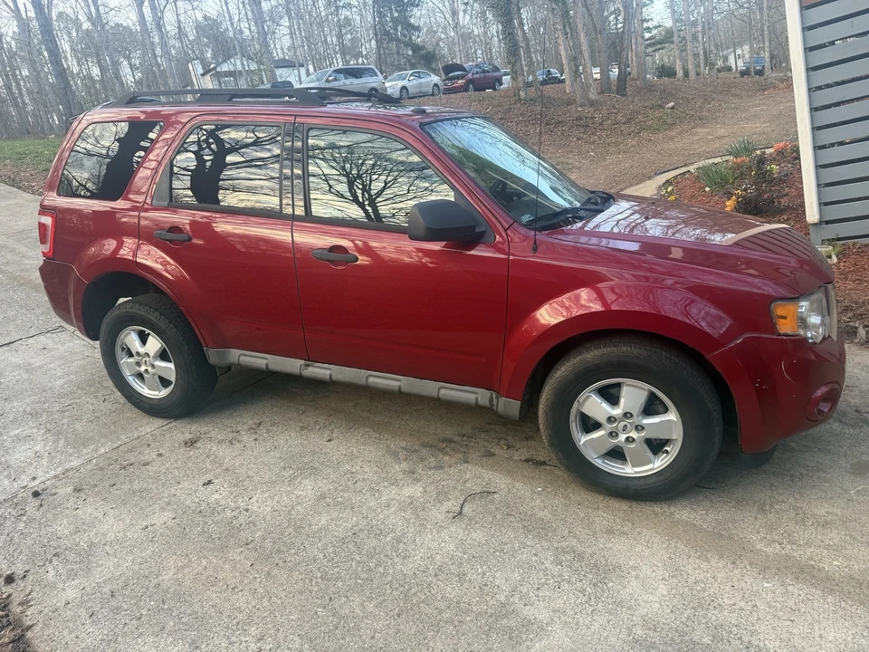2009 Ford Escape - Image 3 of 6