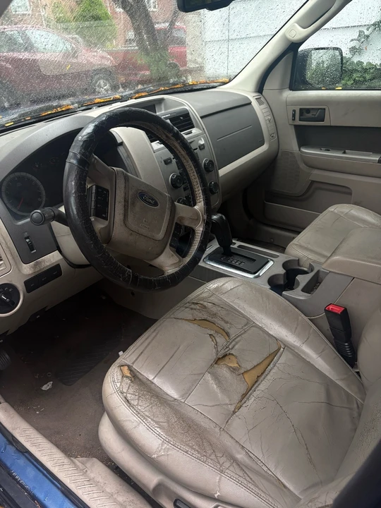 2009 Ford Escape - Image 5 of 7