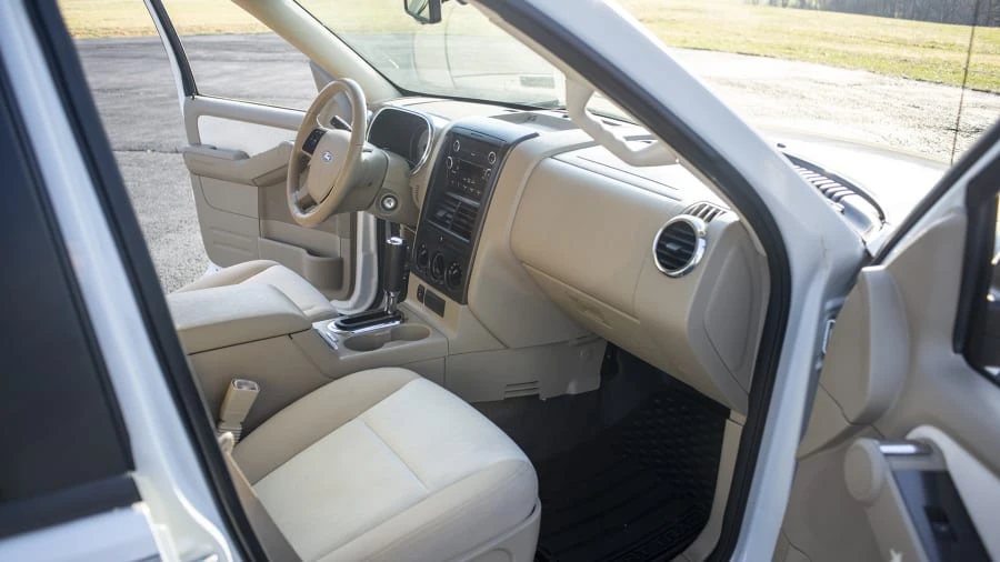 2009 Ford Explorer Sport Trac - Image 5 of 12