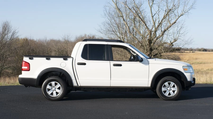 2009 Ford Explorer Sport Trac - Image 11 of 12