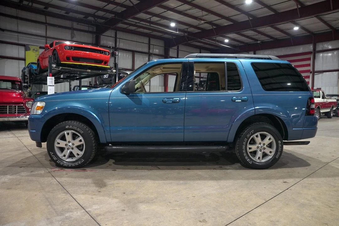 2009 Ford Explorer 4th Gen - Image 4 of 12