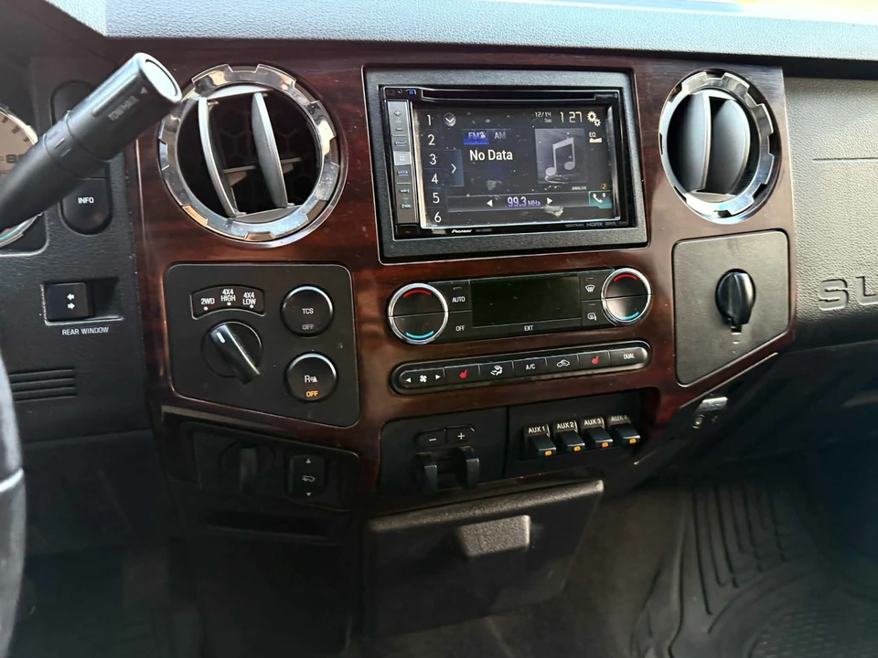 2009 Ford Super Duty 2nd Gen - Image 10 of 16