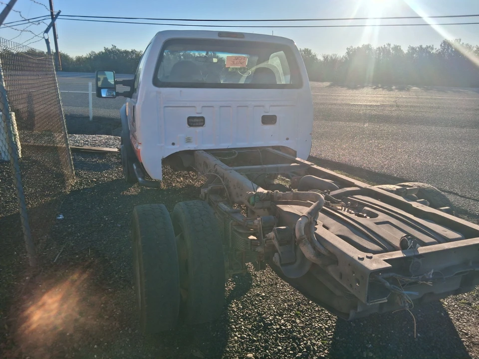 2009 Ford Super Duty 2nd Gen - Image 2 of 4