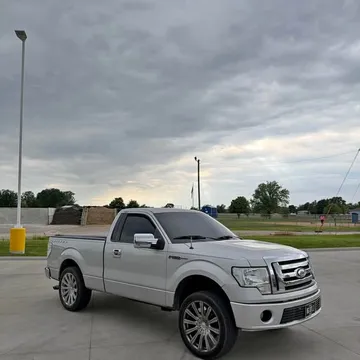 2009 Ford F-150 XLT Regular Cab