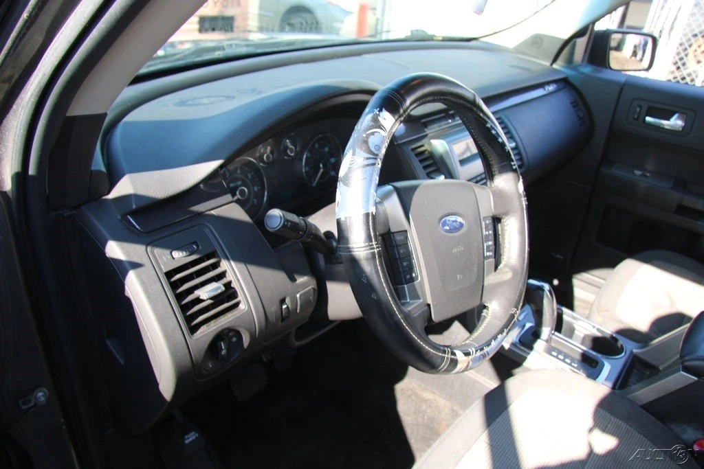 2009 Ford Flex - Image 13 of 21