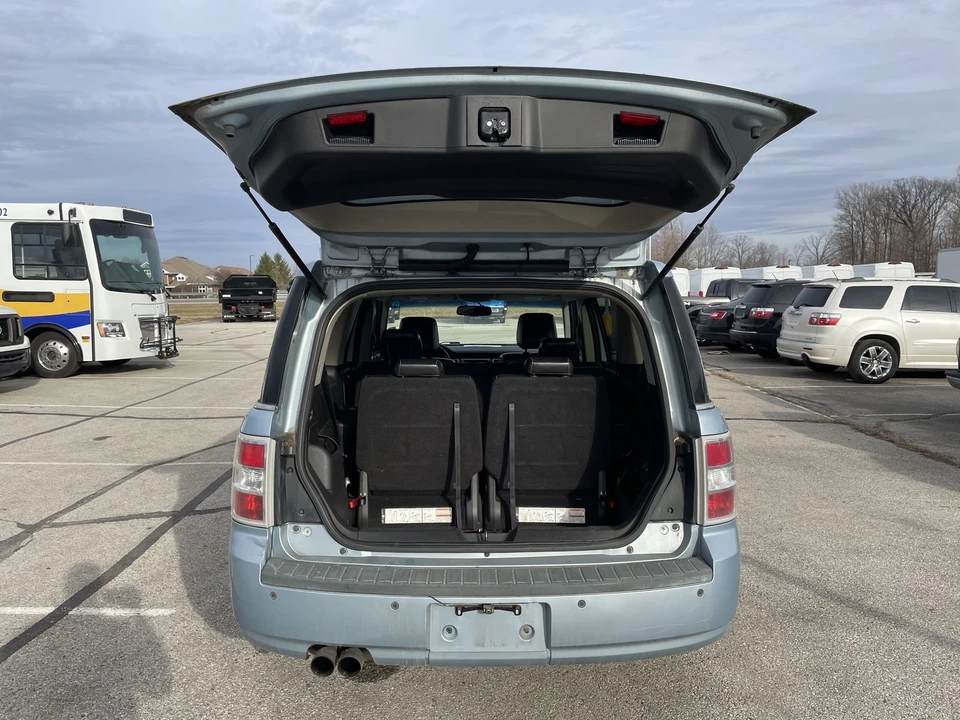 2009 Ford Flex - Image 15 of 21