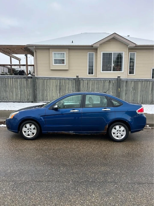 2009 Ford Focus 2nd Gen - Image 2 of 9