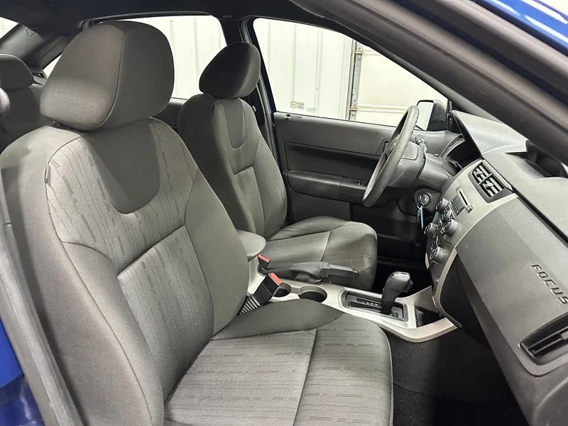 2009 Ford Focus 2nd Gen - Image 16 of 21