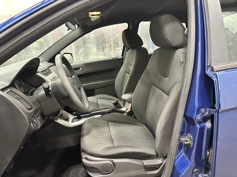2009 Ford Focus 2nd Gen - Image 9 of 12
