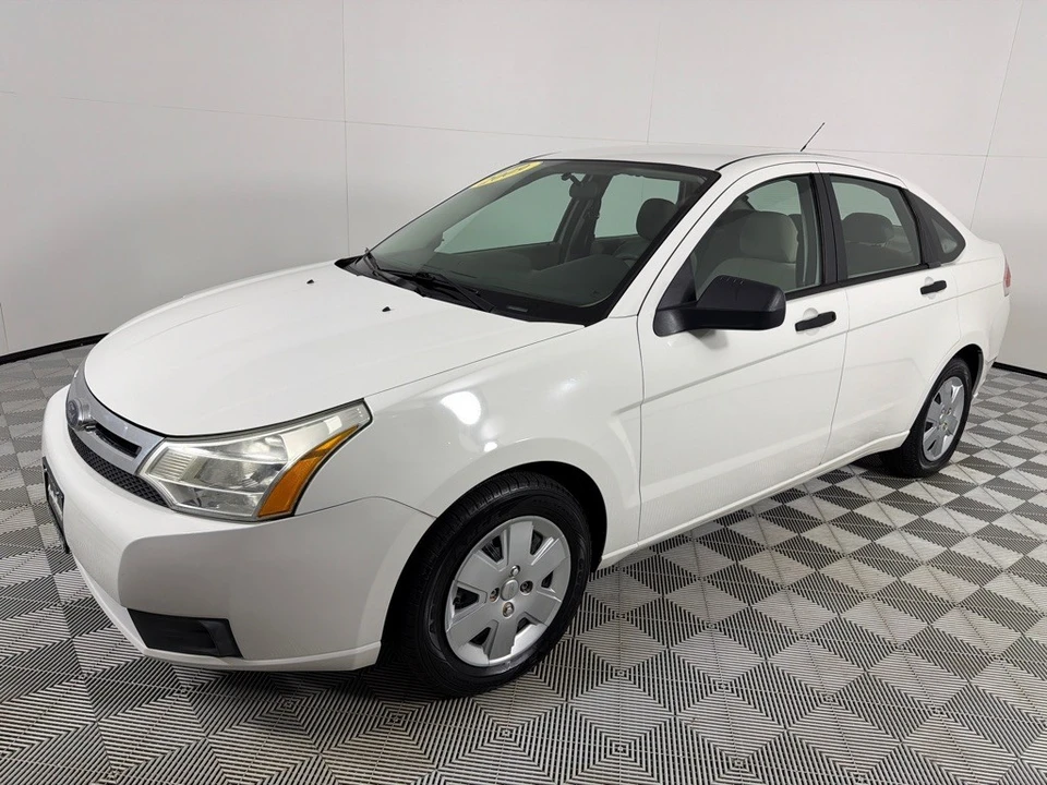 2009 Ford Focus 2nd Gen - Image 8 of 12