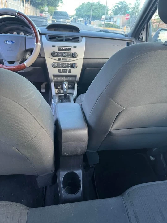 2009 Ford Focus 2nd Gen - Image 7 of 9