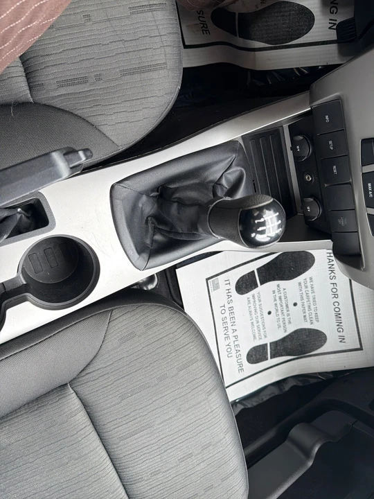 2009 Ford Focus 2nd Gen - Image 15 of 15