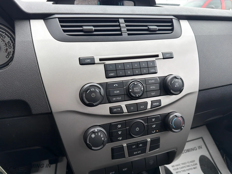 2009 Ford Focus 2nd Gen - Image 13 of 15