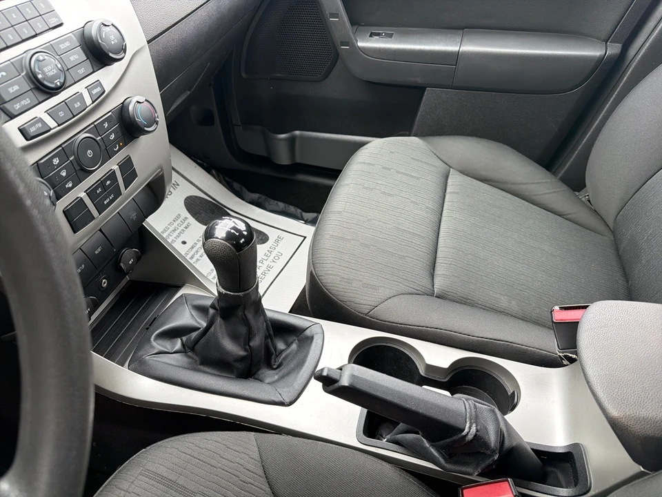 2009 Ford Focus 2nd Gen - Image 11 of 15