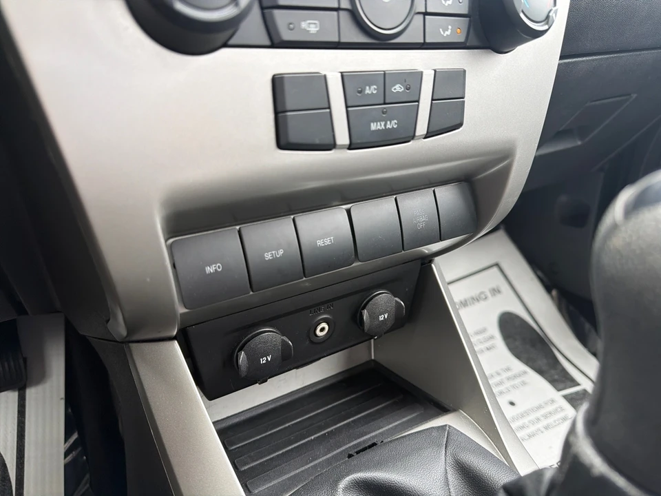 2009 Ford Focus 2nd Gen - Image 14 of 15