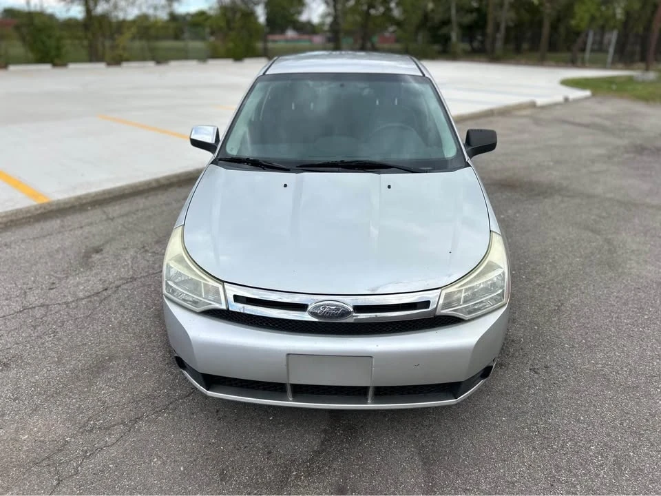 2009 Ford Focus 2nd Gen - Image 2 of 11