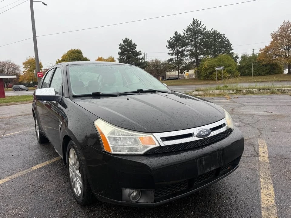 2009 Ford Focus 2nd Gen - Image 2 of 9
