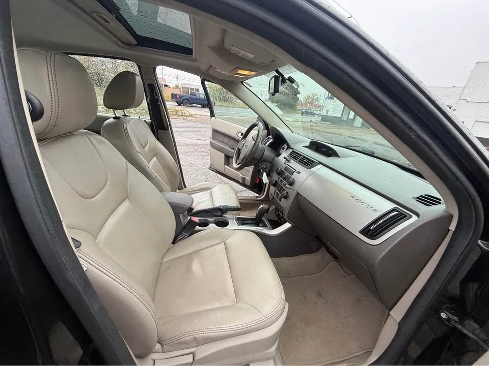 2009 Ford Focus 2nd Gen - Image 7 of 9