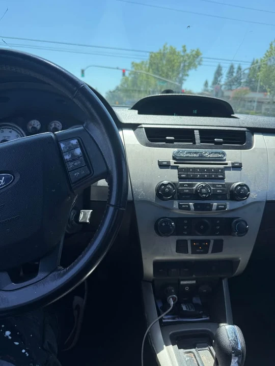 2009 Ford Focus 2nd Gen - Image 4 of 4