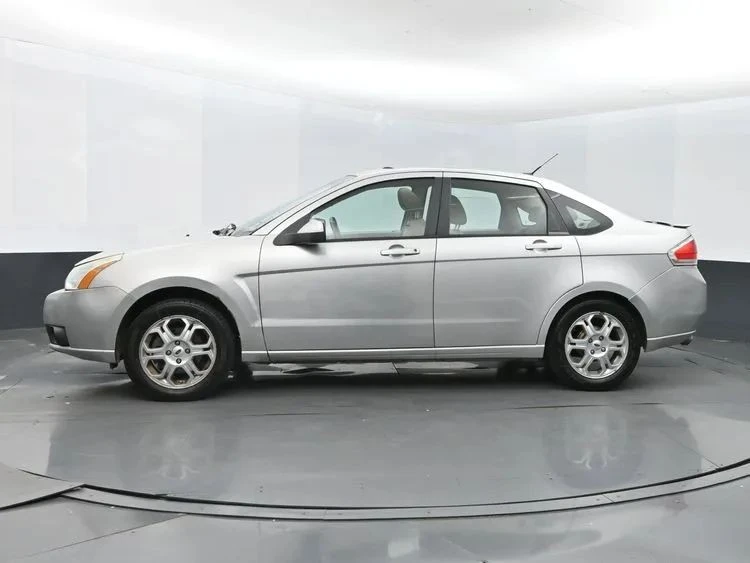 2009 Ford Focus 2nd Gen - Image 5 of 12
