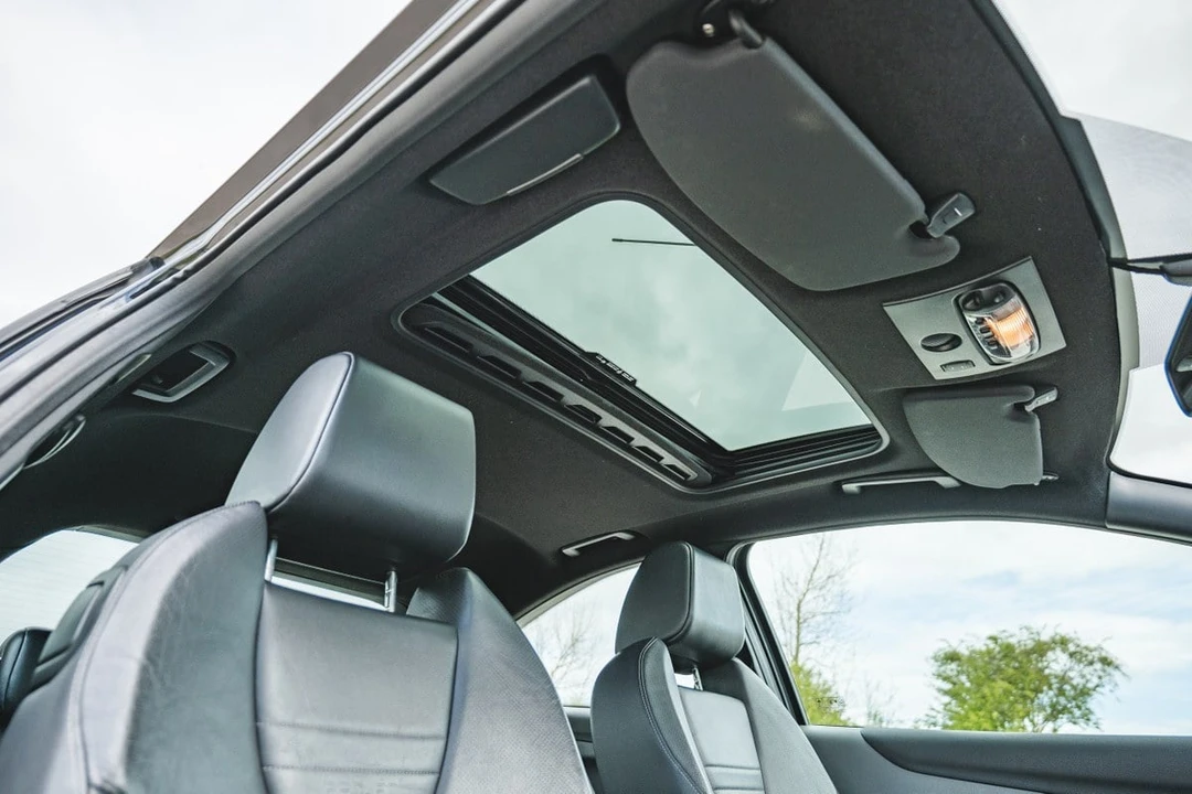 2009 Ford Focus 2nd Gen - Image 28 of 30