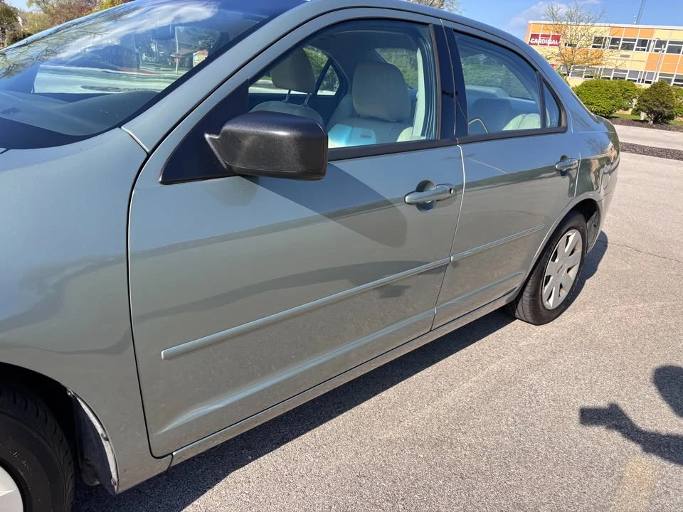 2009 Ford Fusion 1st Gen - Image 16 of 20