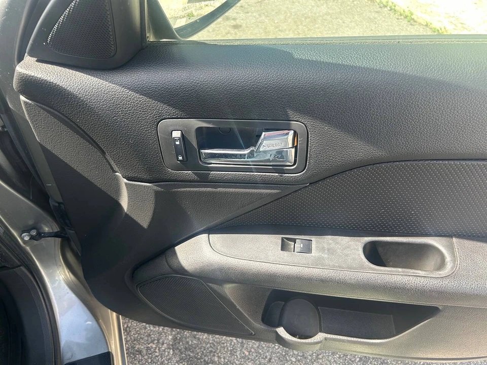 2009 Ford Fusion 1st Gen - Image 11 of 21