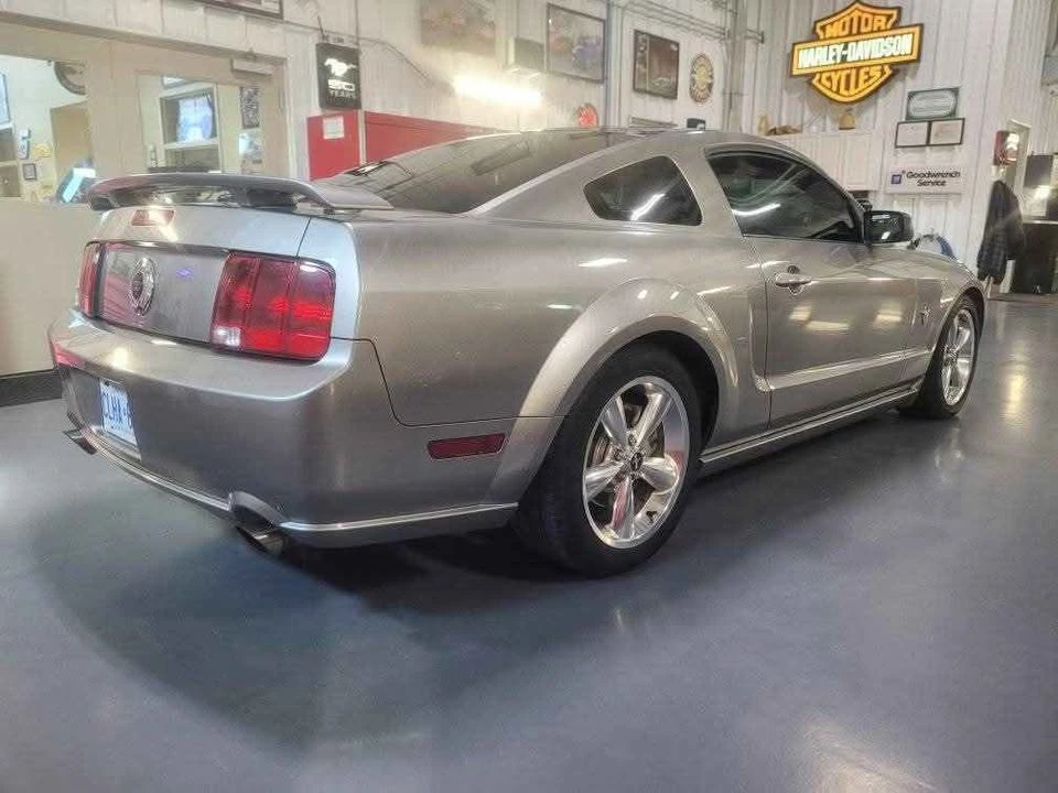 2009 Ford S197 Mustang - Image 2 of 7