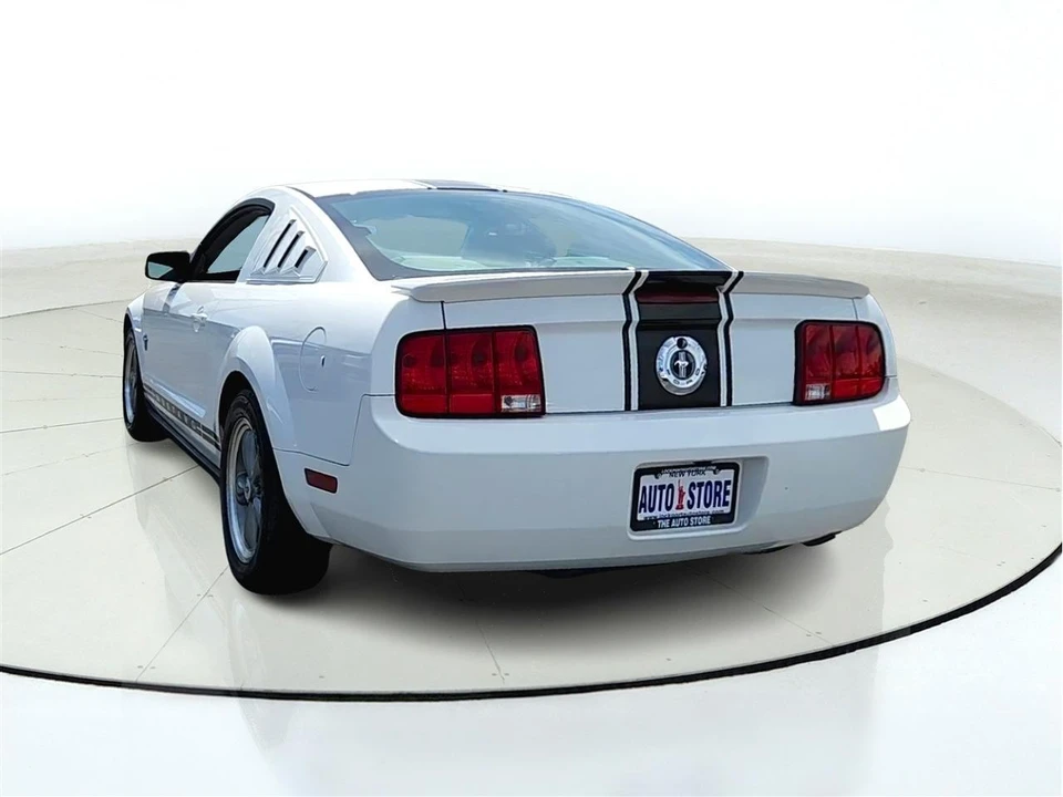 2009 Ford S197 Mustang - Image 6 of 29