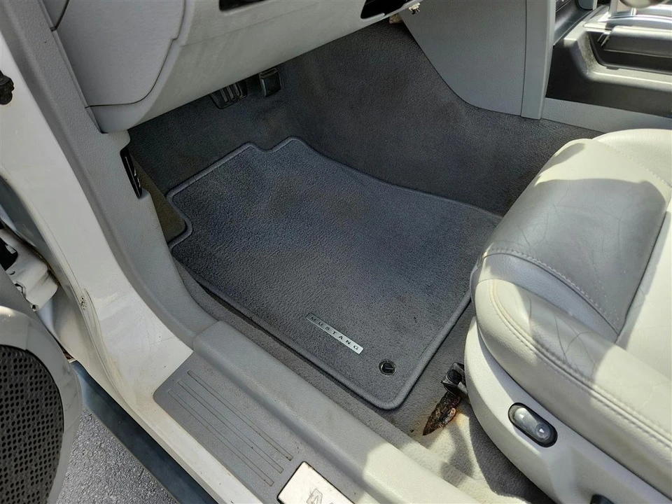 2009 Ford S197 Mustang - Image 10 of 29
