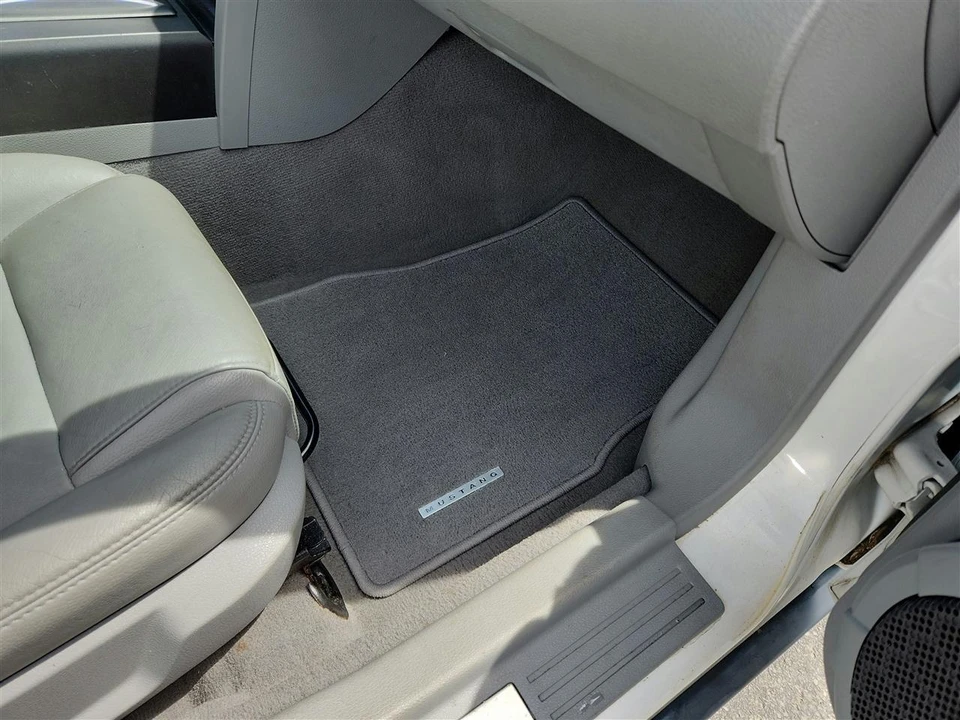 2009 Ford S197 Mustang - Image 20 of 29