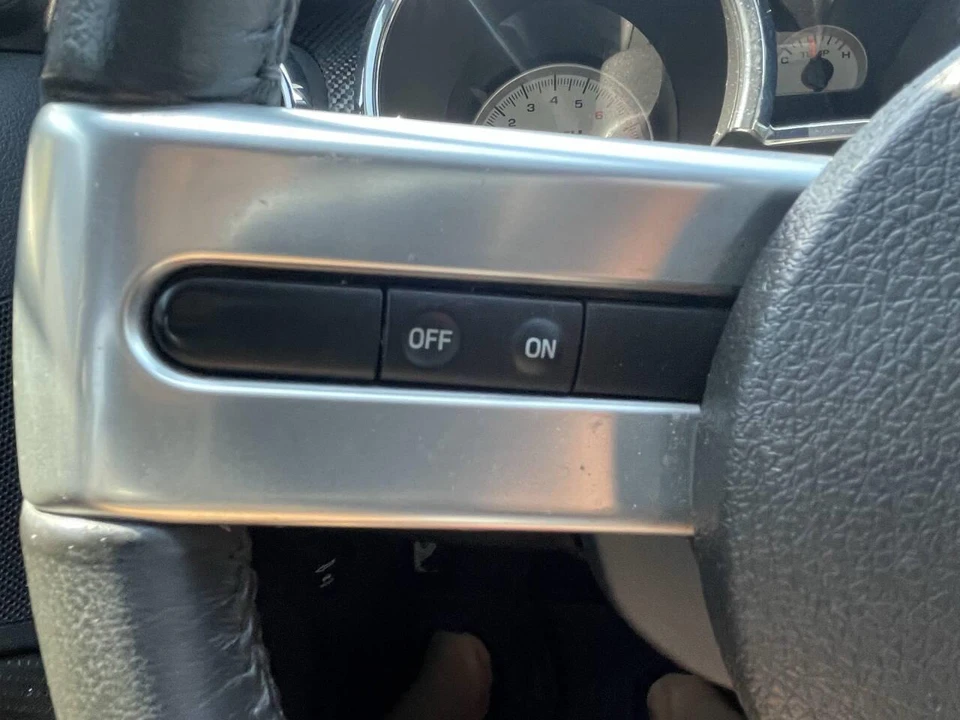 2009 Ford S197 Mustang - Image 24 of 31