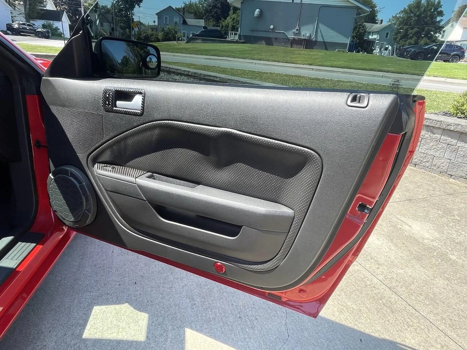 2009 Ford S197 Mustang - Image 26 of 31