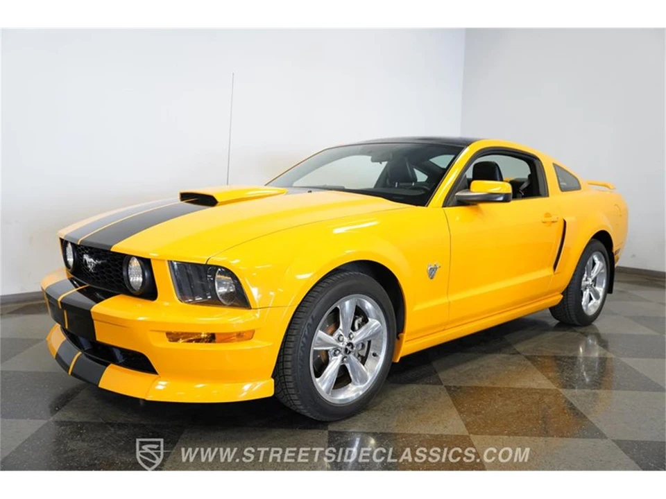 2009 Ford S197 Mustang - Image 5 of 31