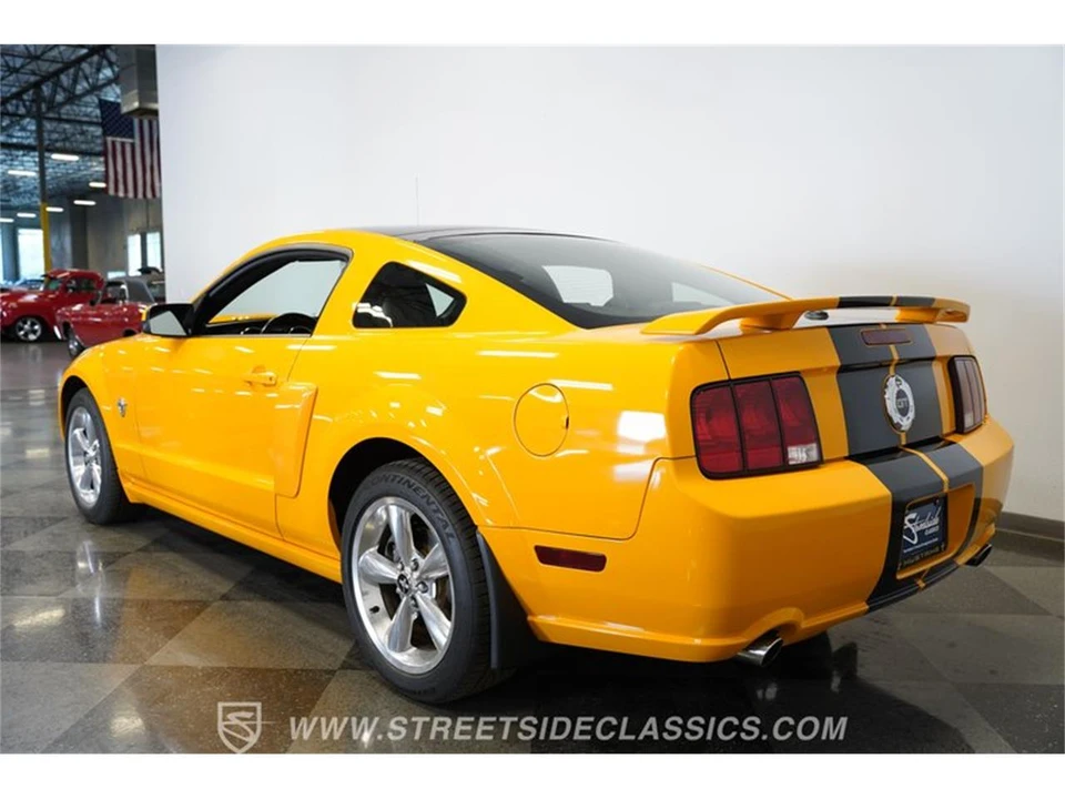 2009 Ford S197 Mustang - Image 9 of 31