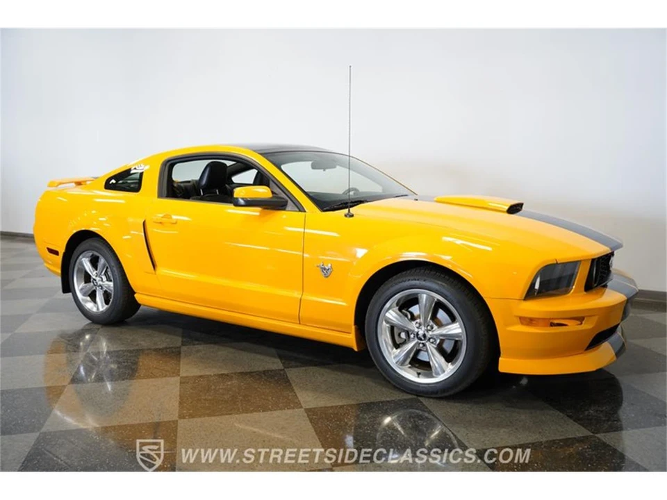 2009 Ford S197 Mustang - Image 15 of 31