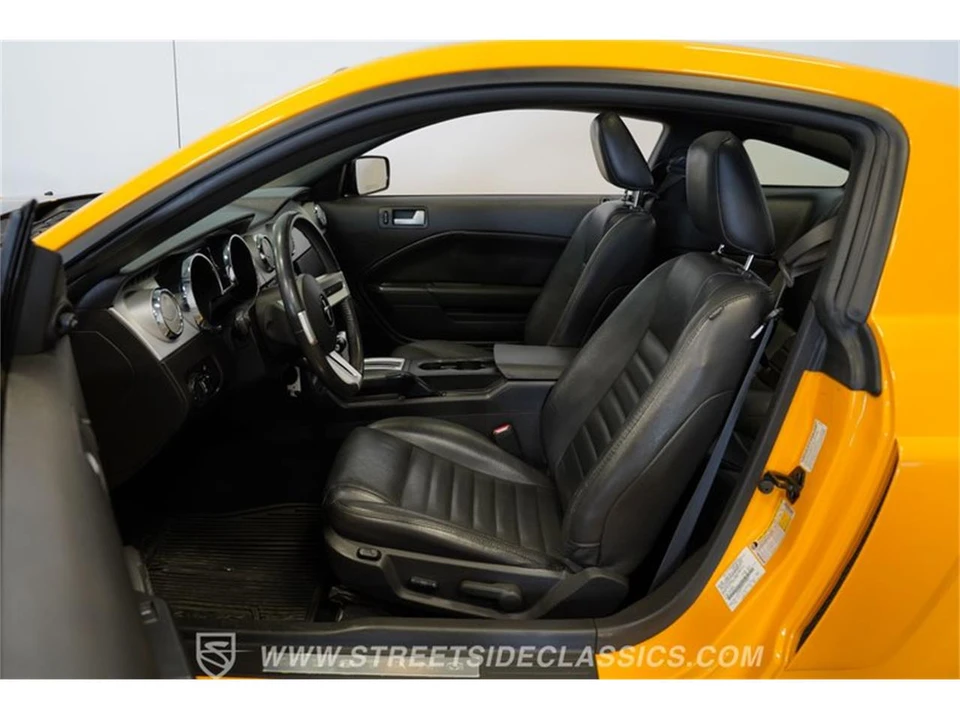 2009 Ford S197 Mustang - Image 3 of 31