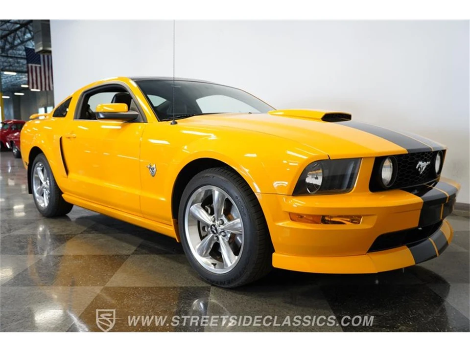 2009 Ford S197 Mustang - Image 16 of 31