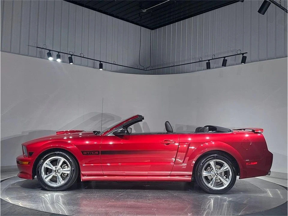 2009 Ford S197 Mustang - Image 11 of 31