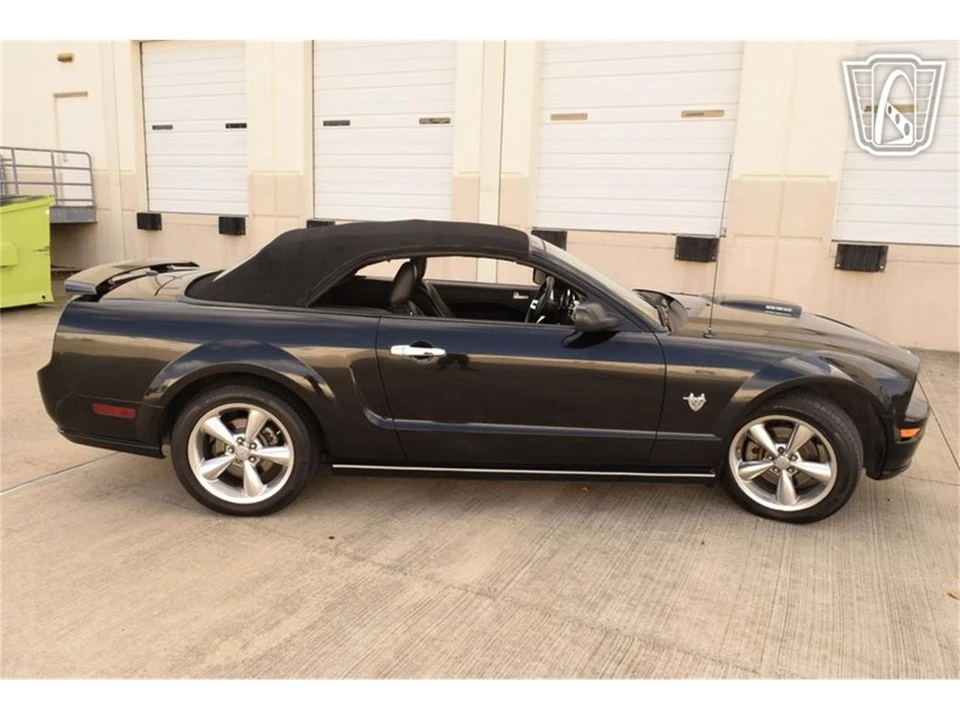 2009 Ford S197 Mustang - Image 26 of 31
