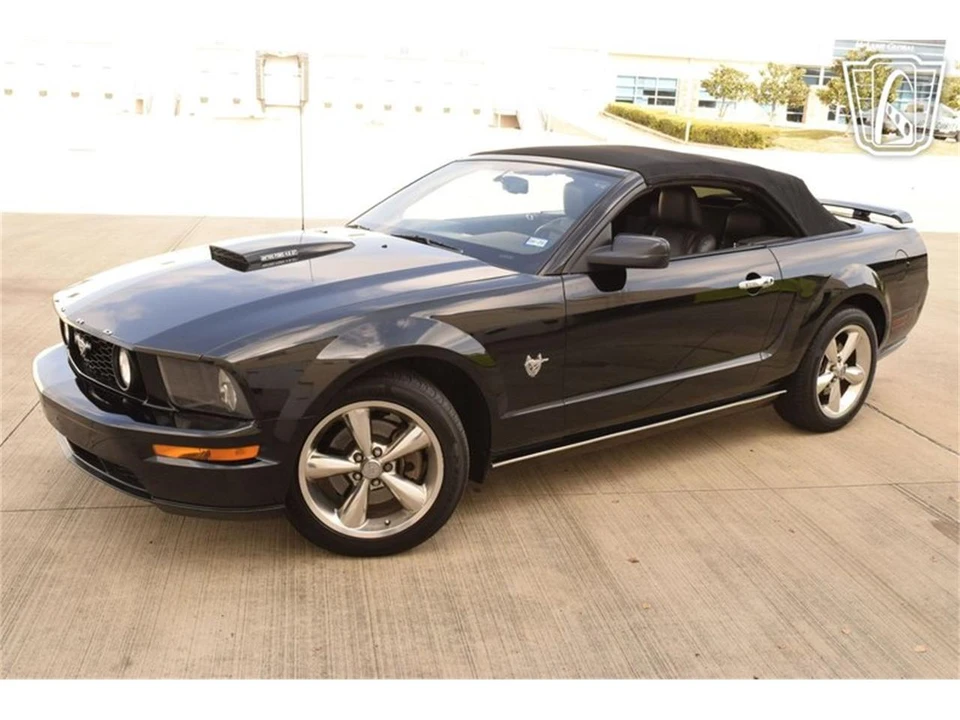 2009 Ford S197 Mustang - Image 12 of 31