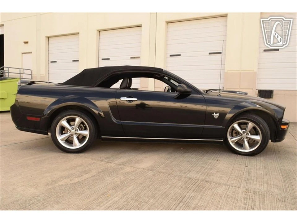2009 Ford S197 Mustang - Image 27 of 31