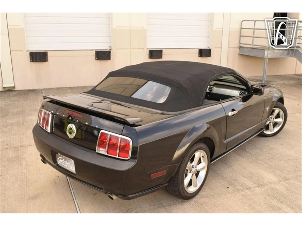2009 Ford S197 Mustang - Image 22 of 31