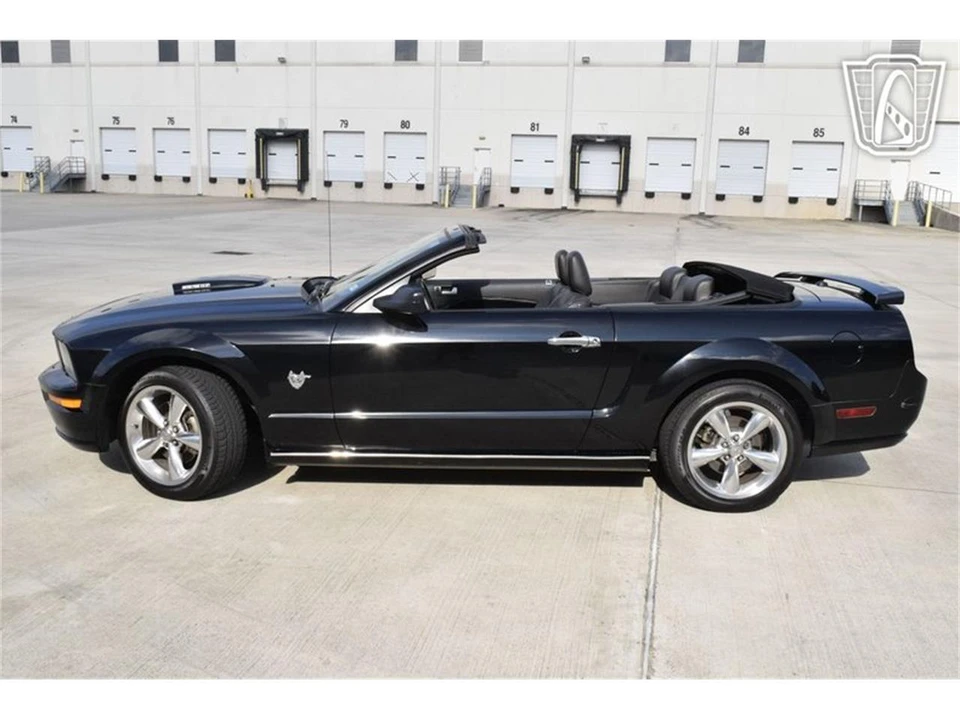 2009 Ford S197 Mustang - Image 3 of 31