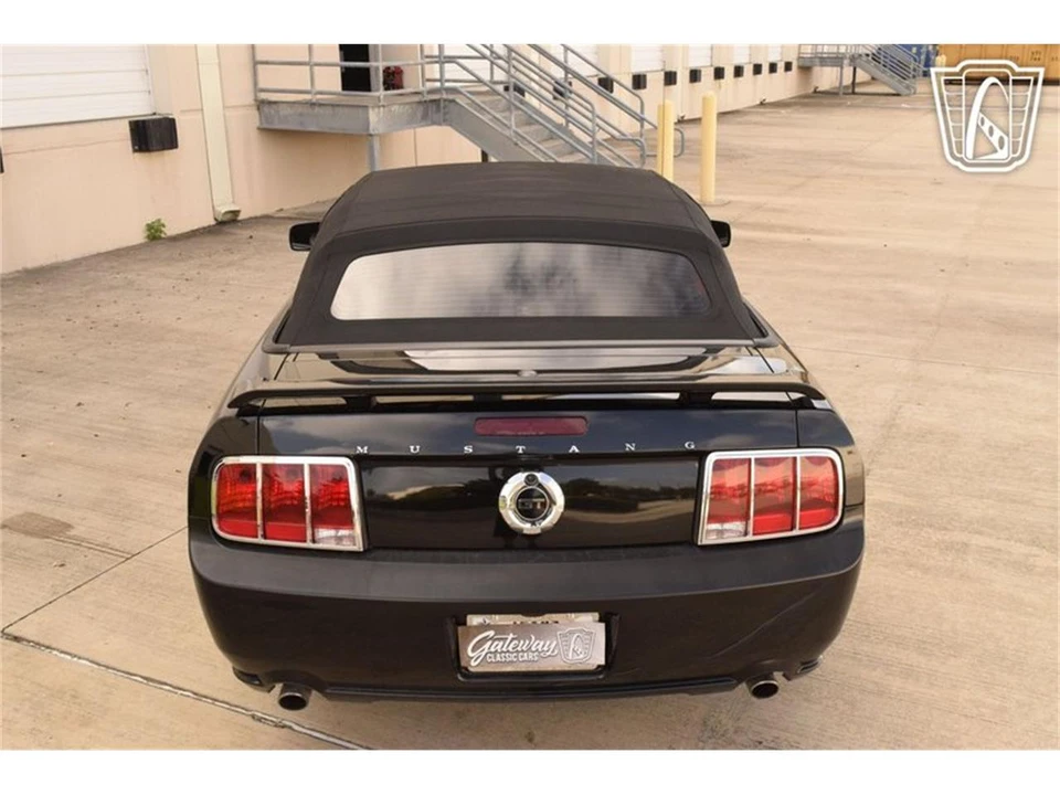 2009 Ford S197 Mustang - Image 19 of 31